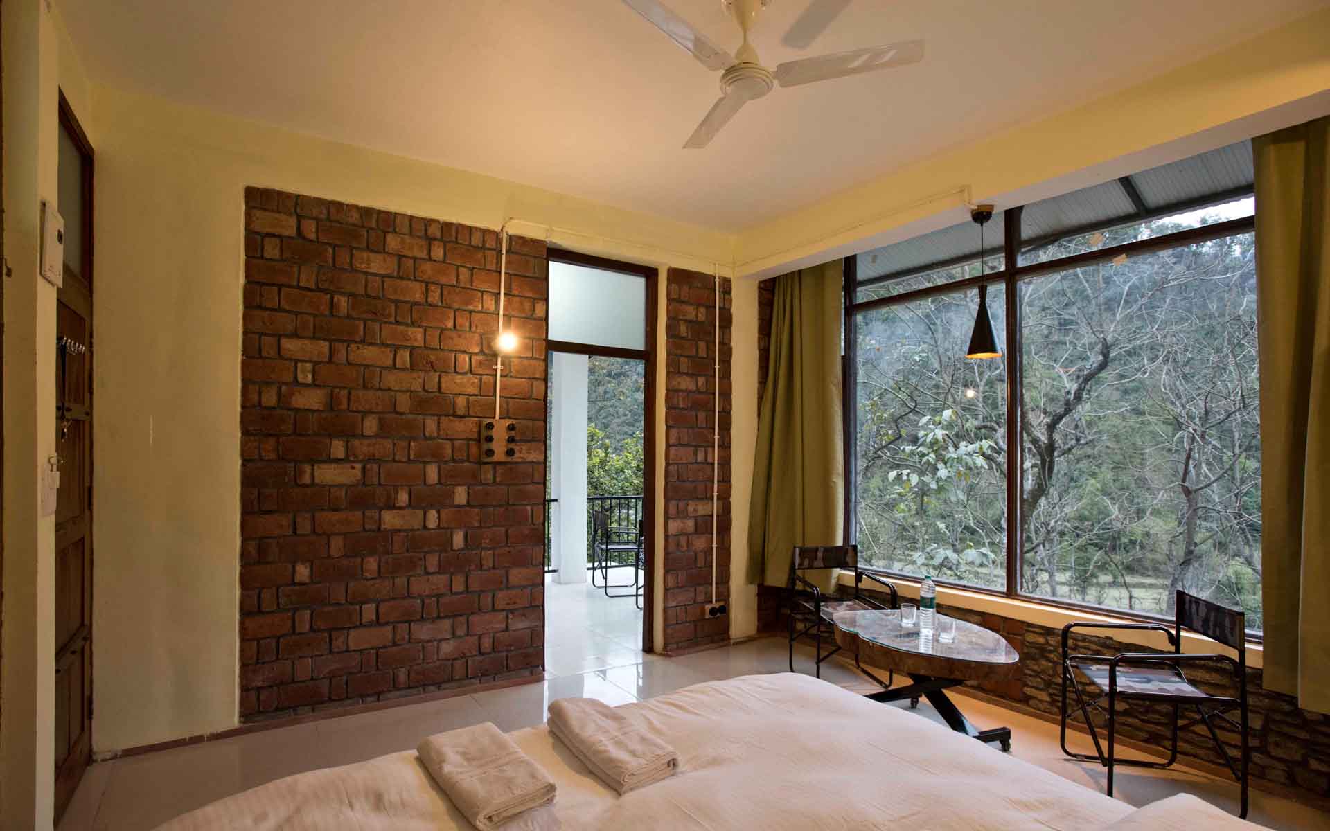 Corbett Riviera, Lansdowne